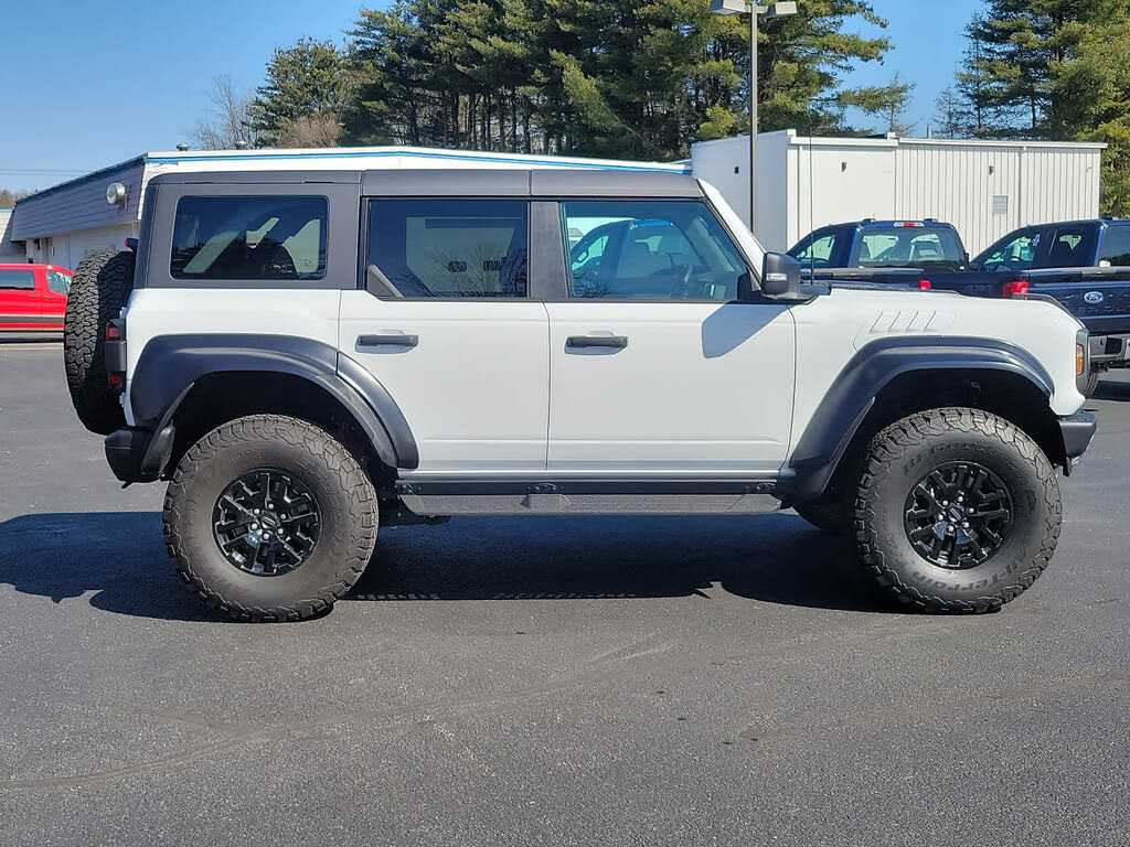 Vehicle Image 5 of 30 for 2023 Ford Bronco