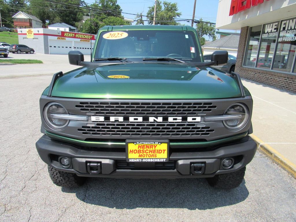 2025 Ford Bronco Badlands