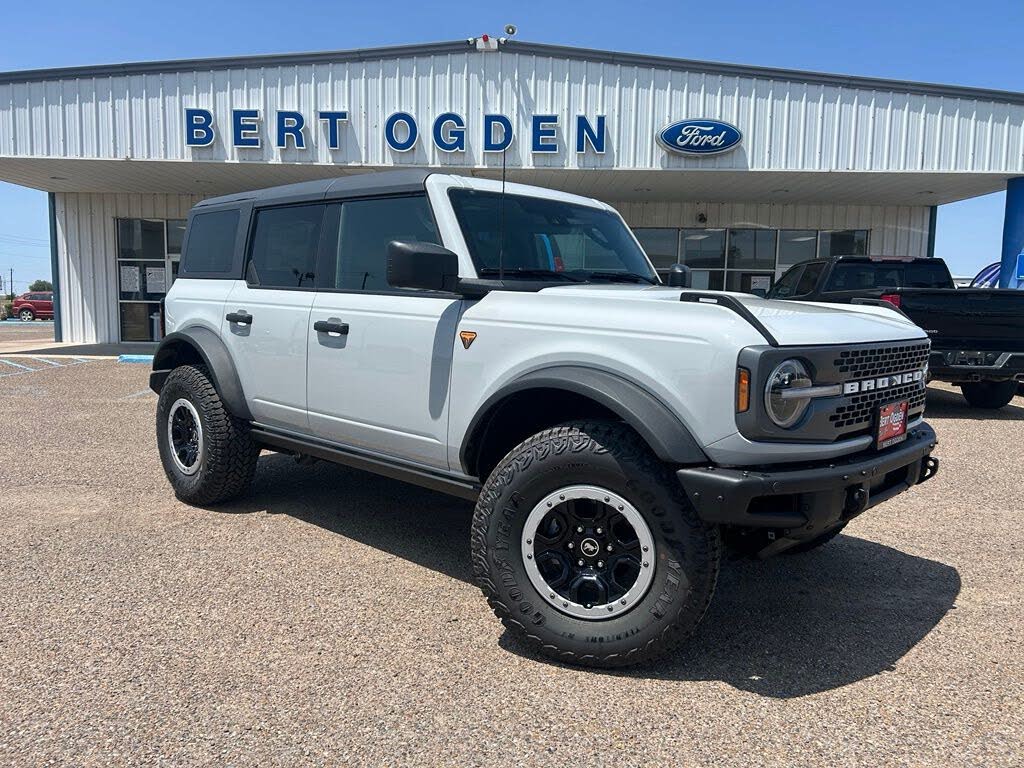 2026 Ford Bronco Badlands