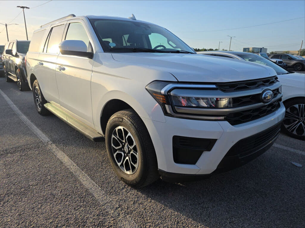 2024 Ford Expedition MAX MAX XLT