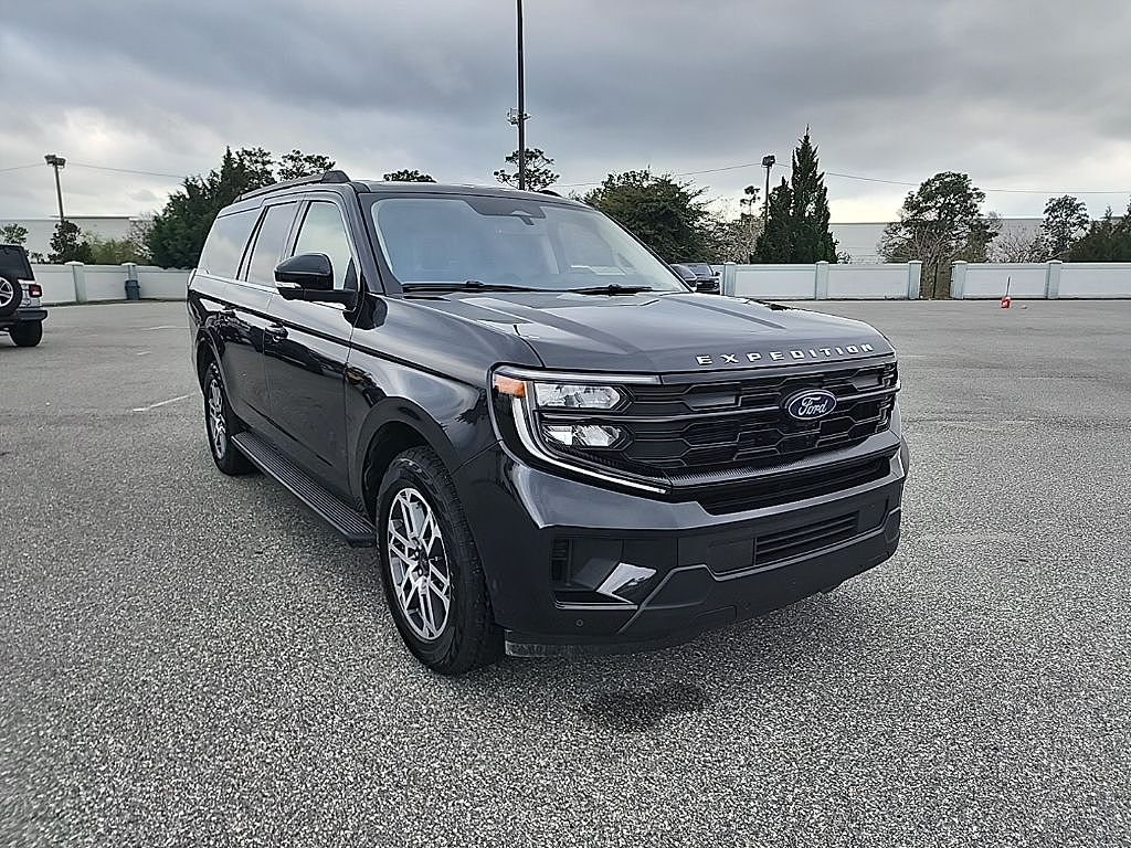 2025 Ford Expedition MAX MAX Active