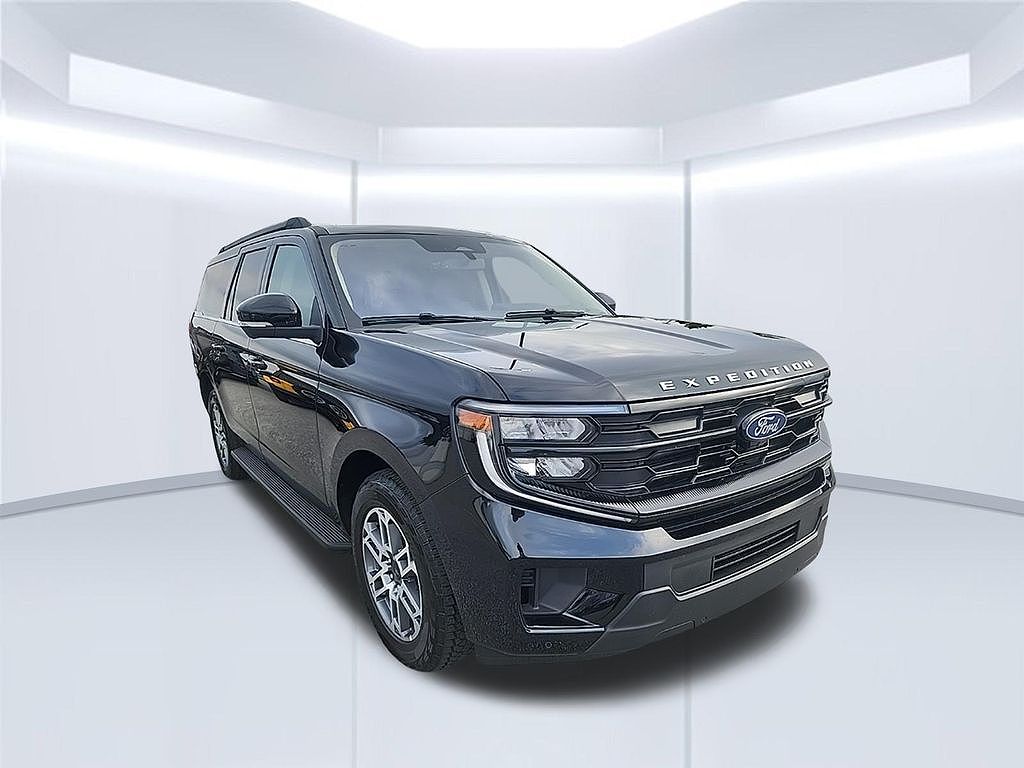 2025 Ford Expedition MAX MAX Active