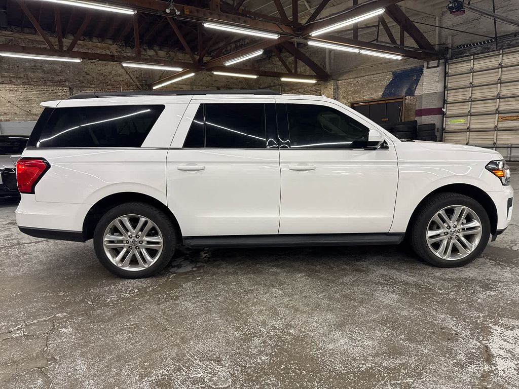 2022 Ford Expedition MAX MAX XLT