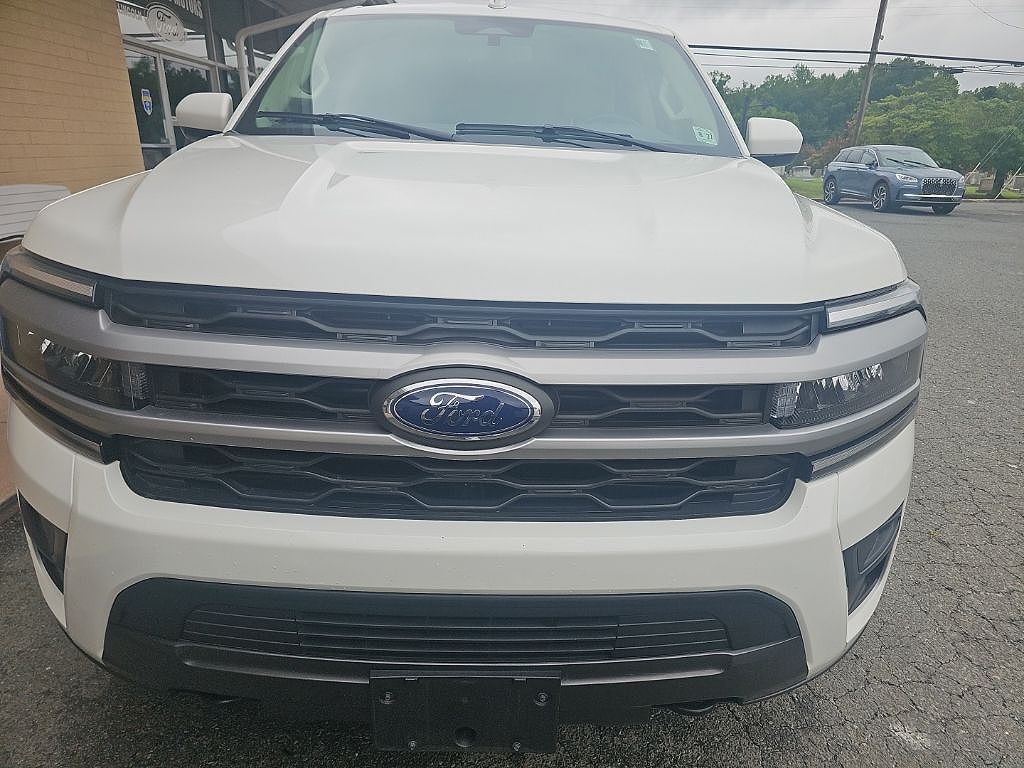 2022 Ford Expedition MAX MAX XLT