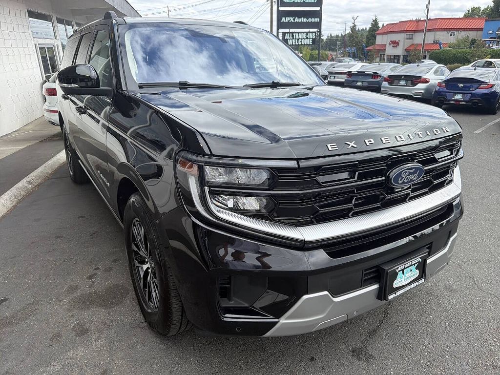 2025 Ford Expedition MAX MAX Platinum