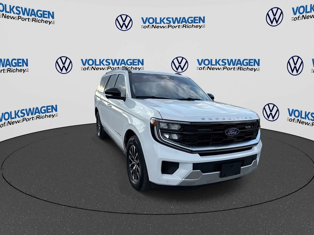 2025 Ford Expedition MAX MAX Platinum