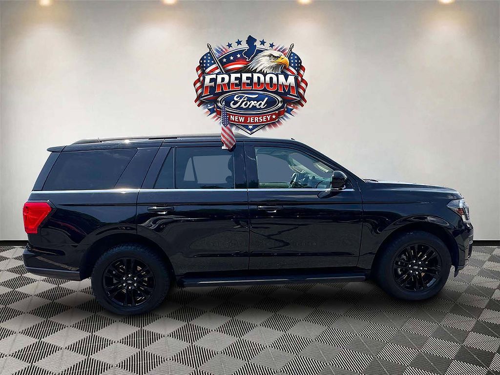 2023 Ford Expedition XLT