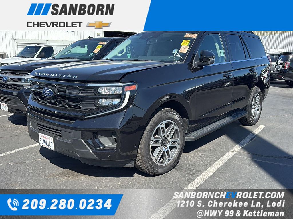 2025 Ford Expedition Active