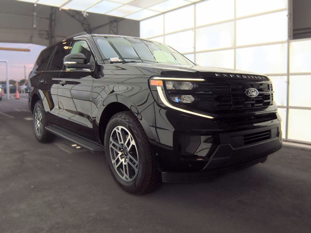 2025 Ford Expedition Active