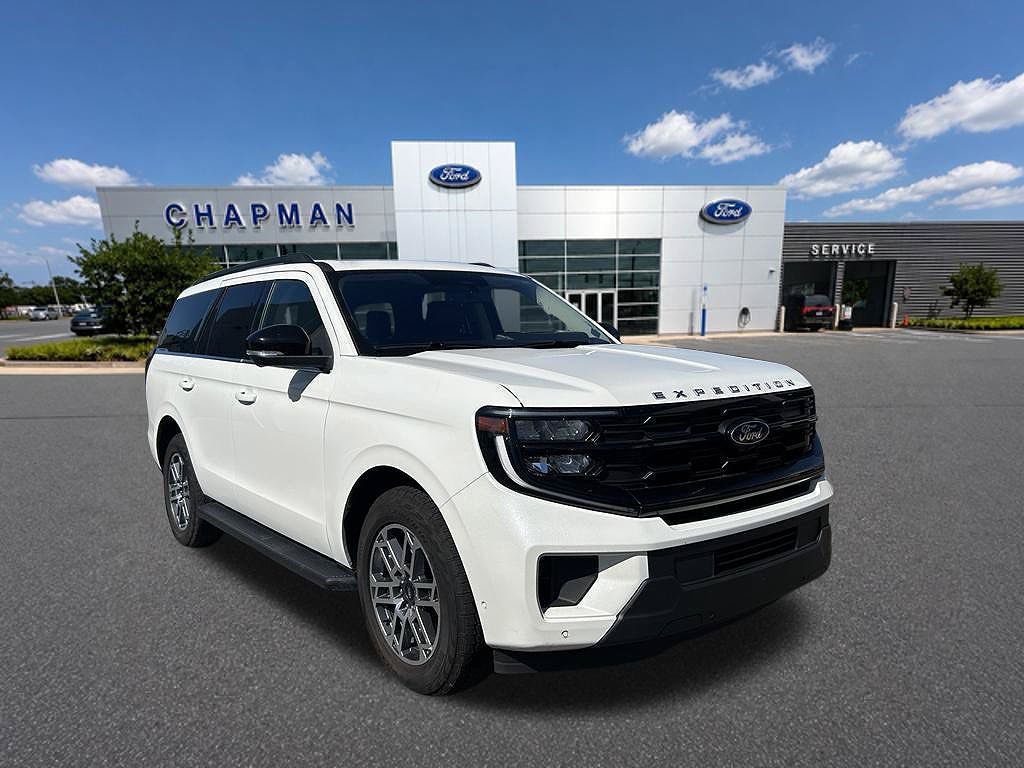2025 Ford Expedition Active