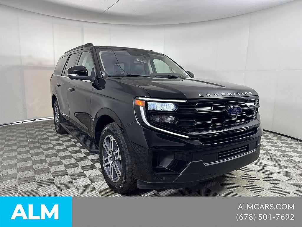 2025 Ford Expedition Active