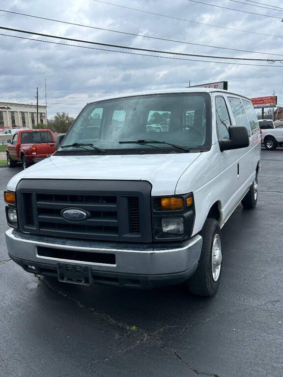 2013 Ford E-Series E-150 XLT