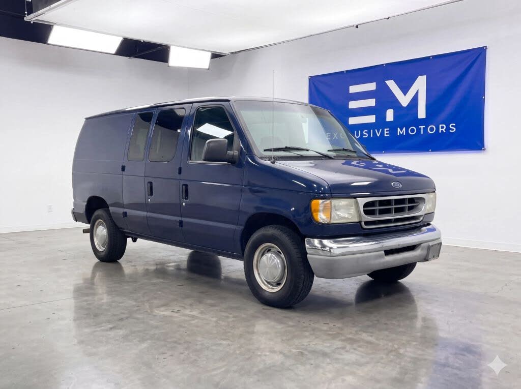 2002 Ford E-Series E-150 XLT