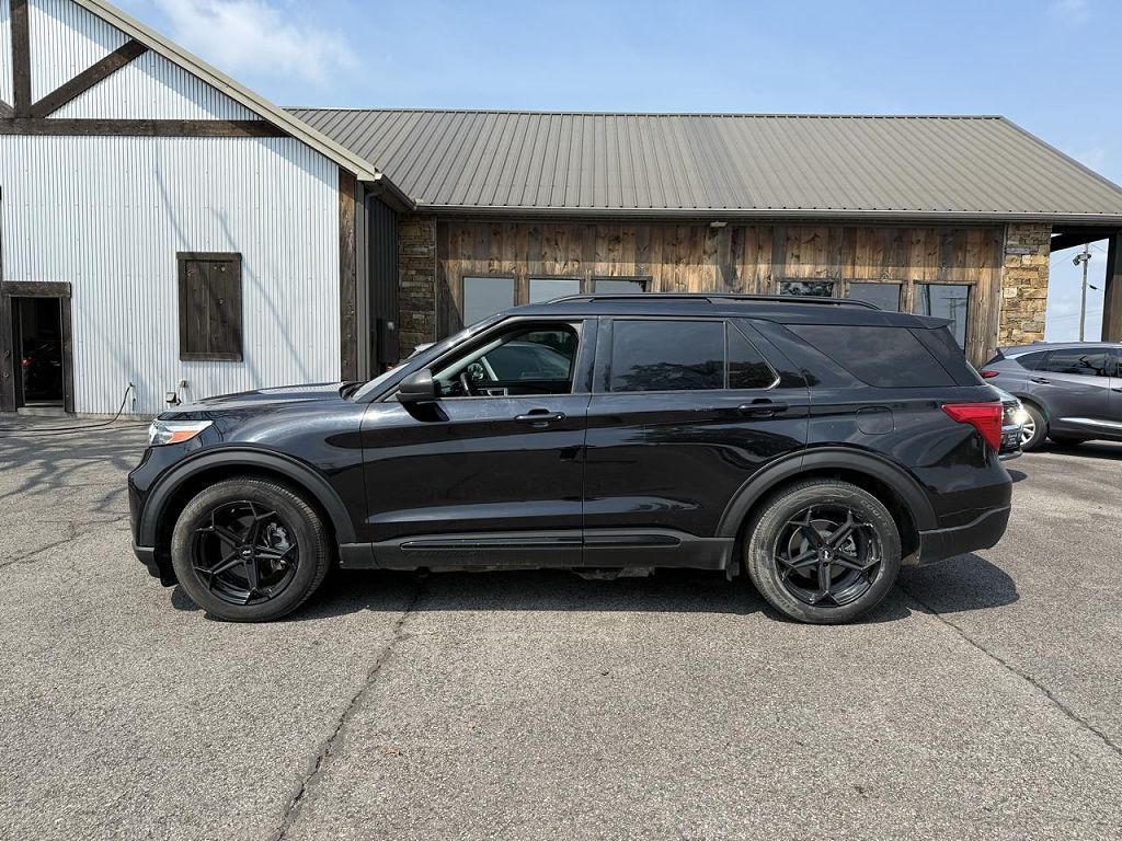 2021 Ford Explorer XLT