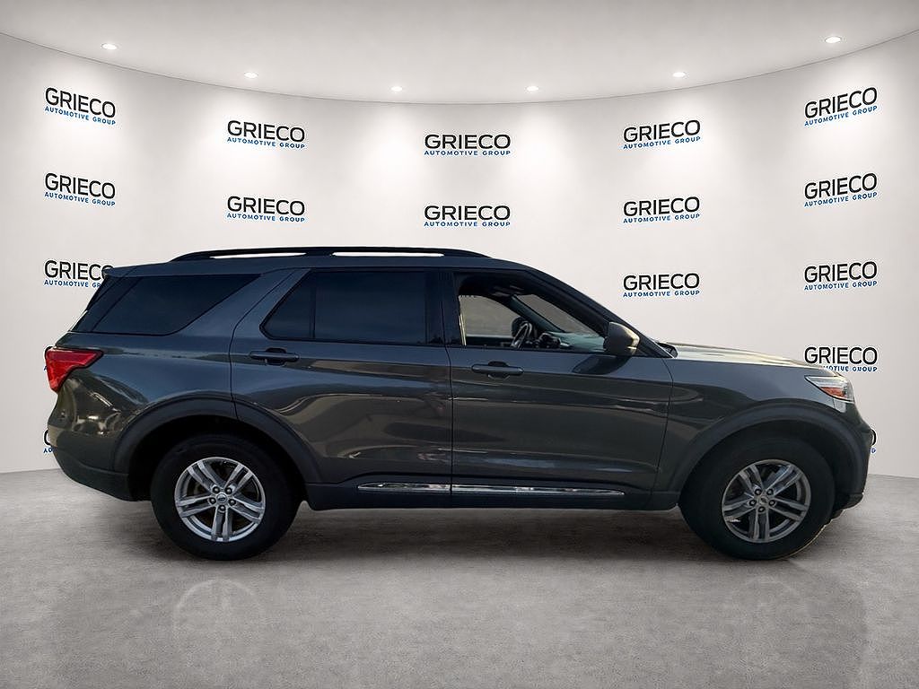 2020 Ford Explorer
