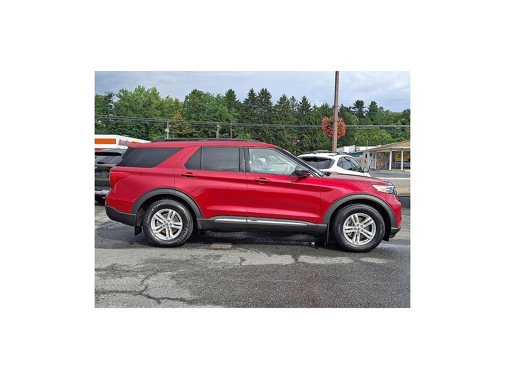 2020 Ford Explorer