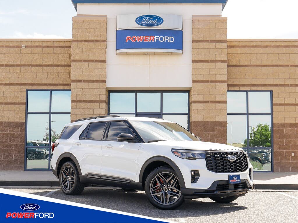2026 Ford Explorer ST-Line