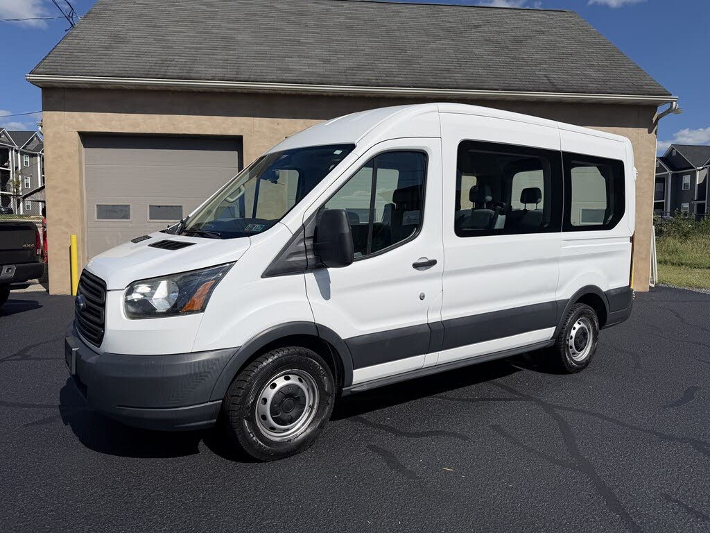 2017 Ford Transit 150 XL Medium Roof