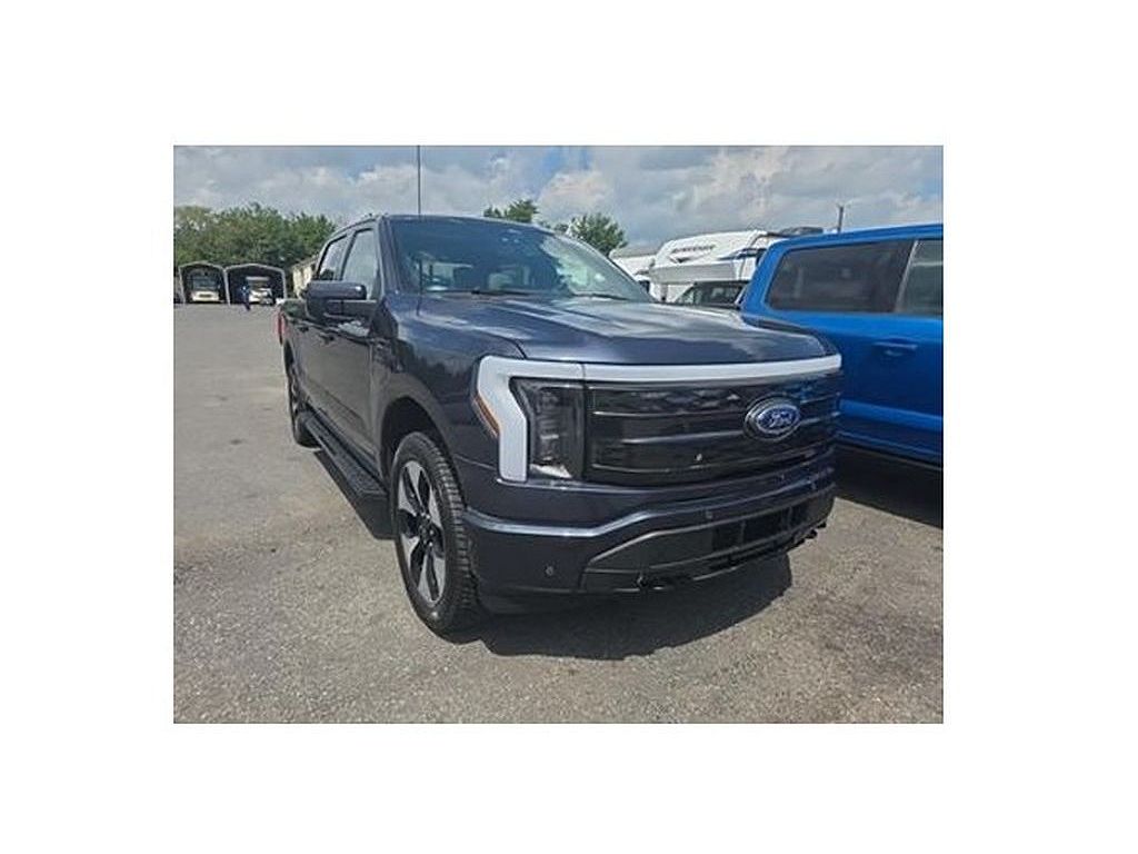2022 Ford F-150 Lightning XLT