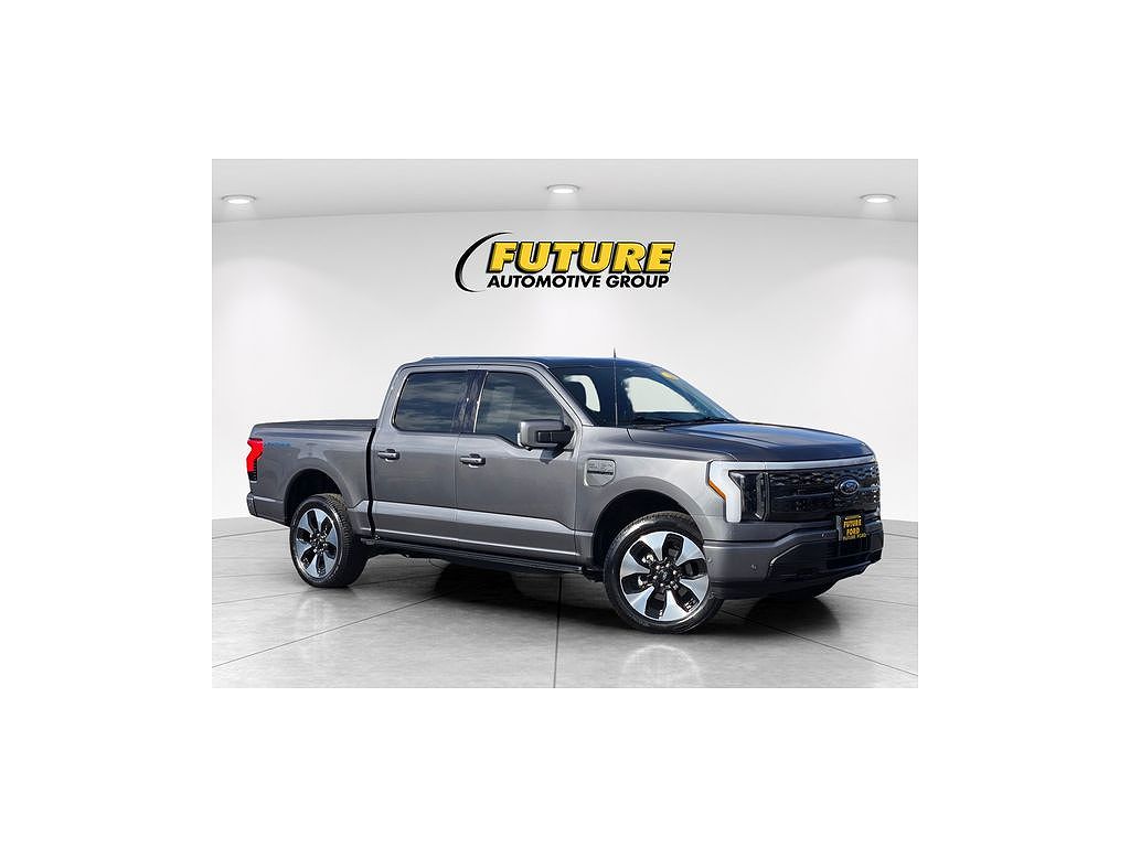 2023 Ford F-150 Lightning Platinum