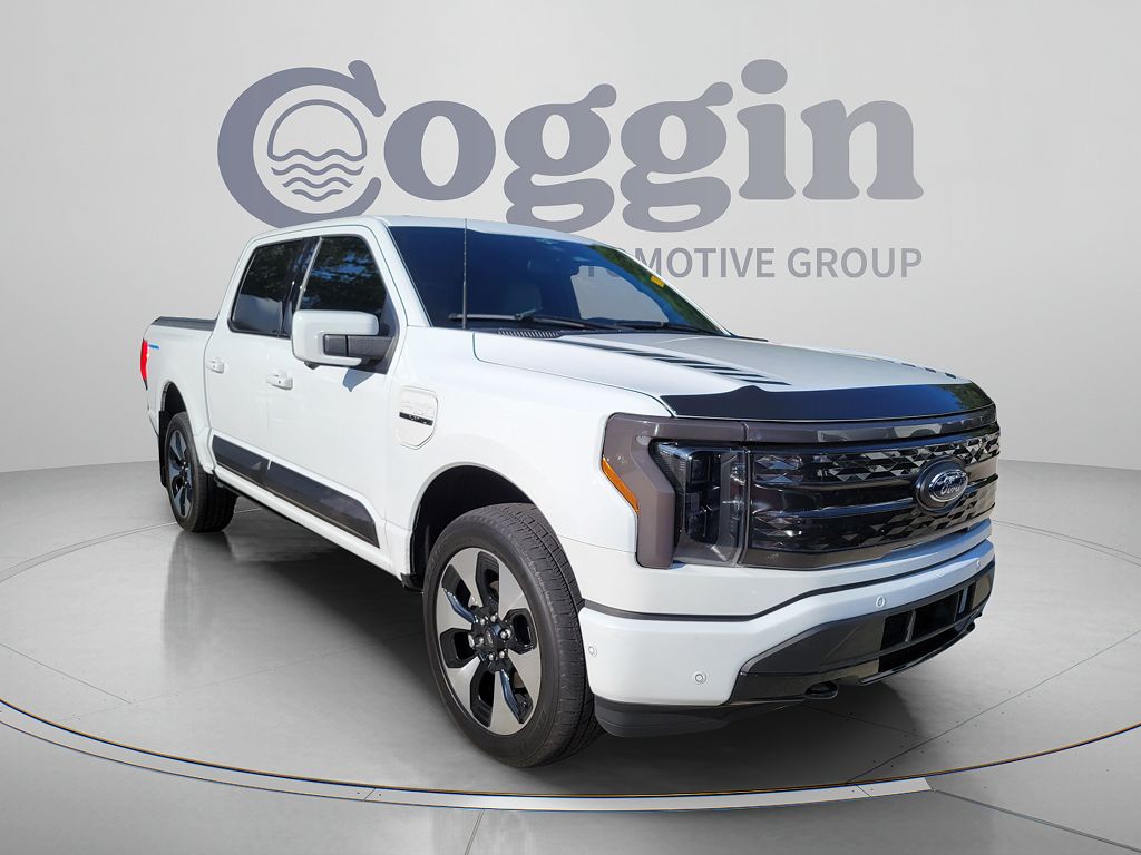2023 Ford F-150 Lightning Pro