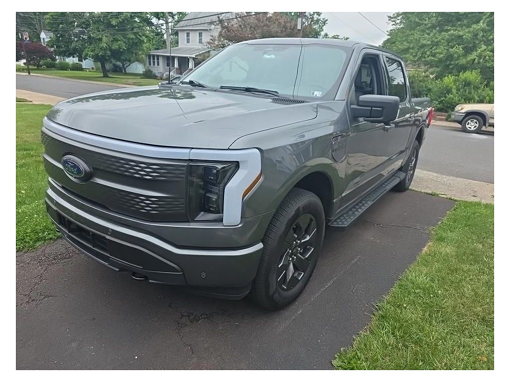 2023 Ford F-150 Lightning Pro