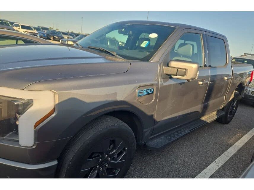 2024 Ford F-150 Lightning Lariat
