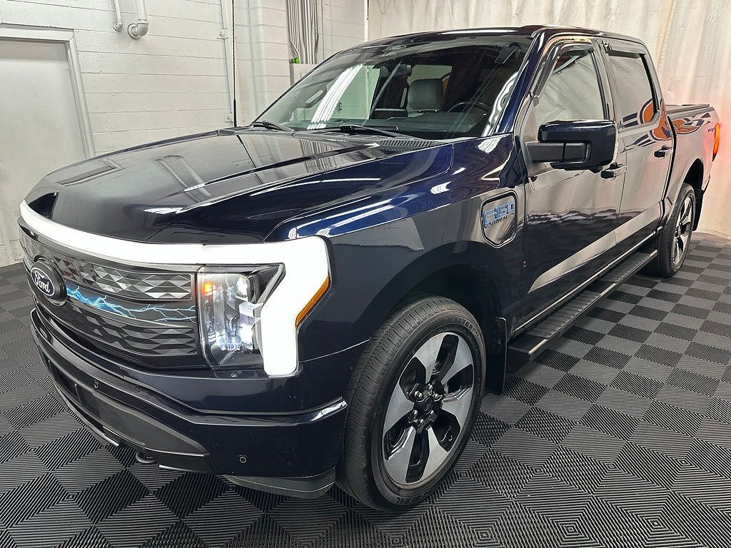 2024 Ford F-150 Lightning Platinum