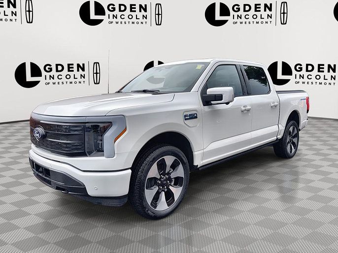 2025 Ford F-150 Lightning Platinum