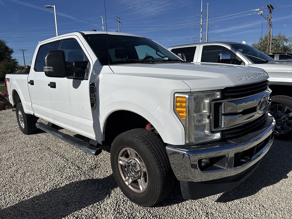 2017 Ford F-250 Super Duty XLT