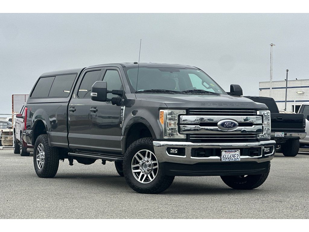 2017 Ford F-250 Super Duty Lariat
