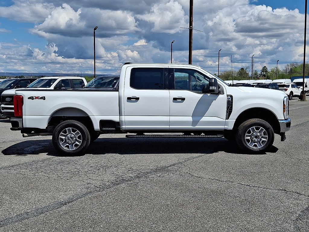 2025 Ford F-250 Super Duty XLT