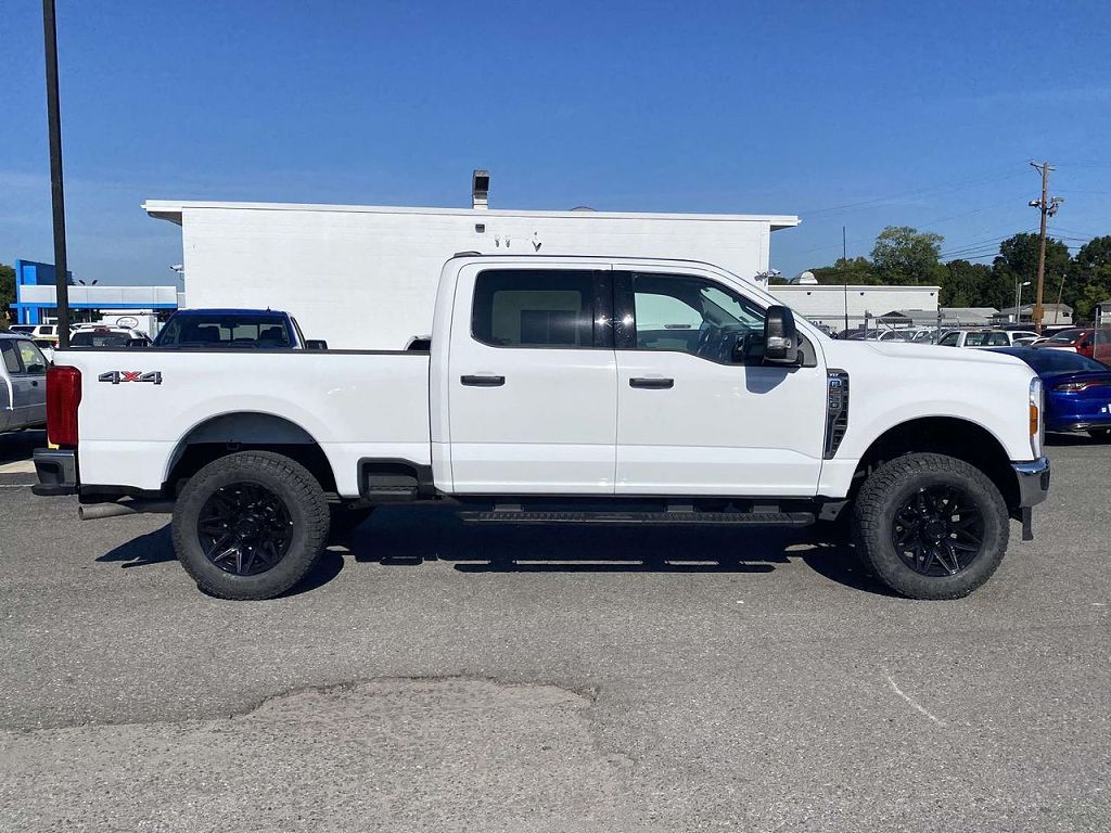 2025 Ford Super Duty F-250 SRW XL