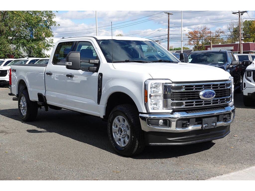 2023 Ford Super Duty F-250 SRW XLT