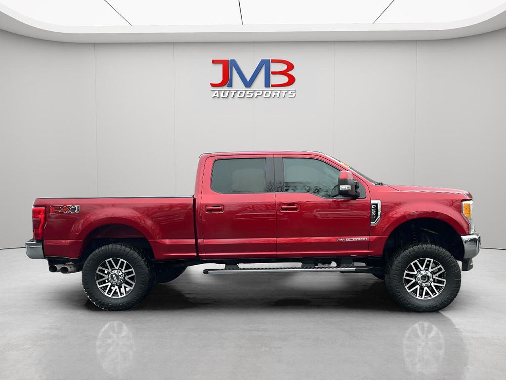 2017 Ford F-250 Super Duty Lariat
