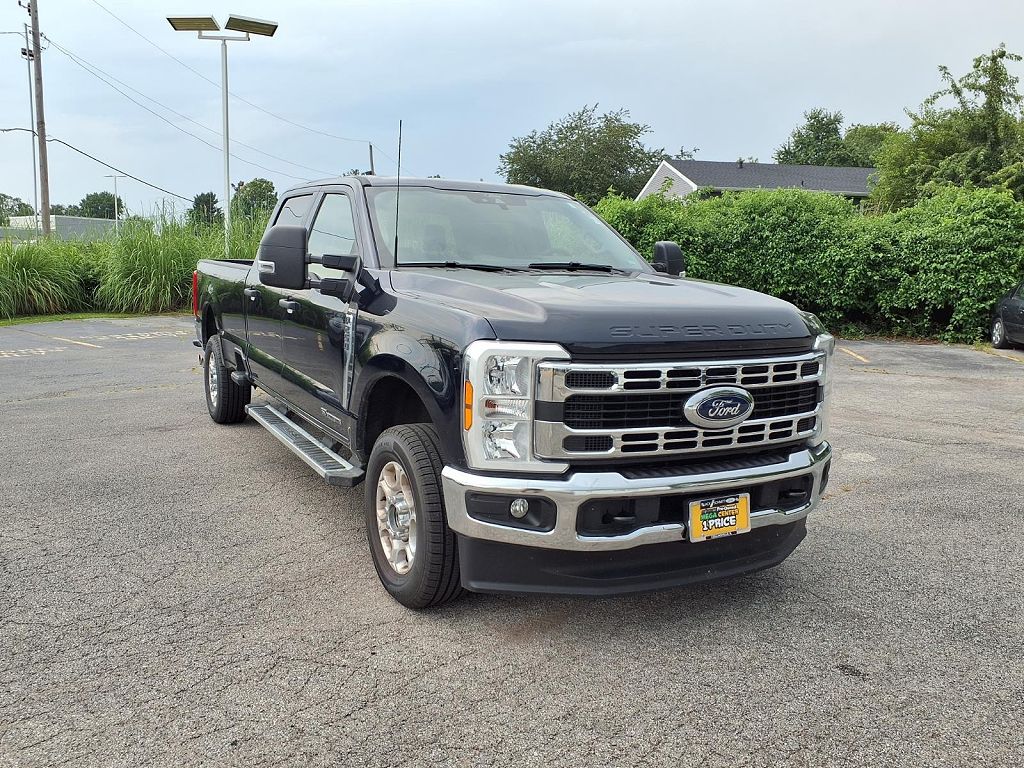 2025 Ford Super Duty F-250 SRW XLT