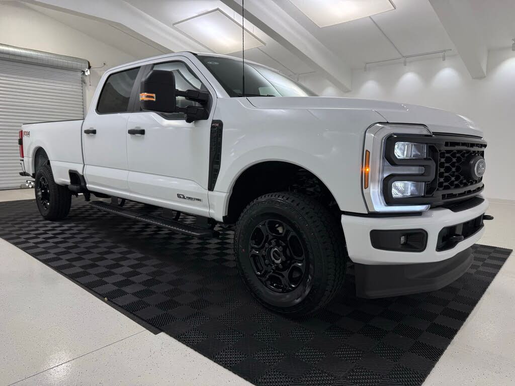 2026 Ford F-250 Platinum