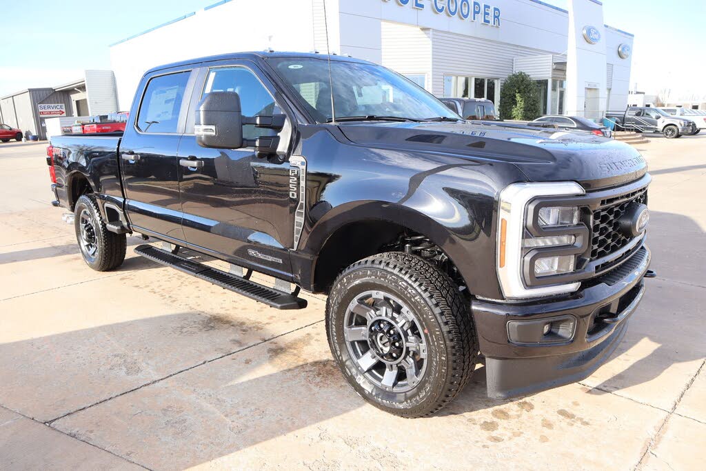 2026 Ford F-250 Platinum