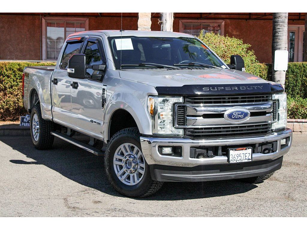 2017 Ford F-250 Super Duty XLT
