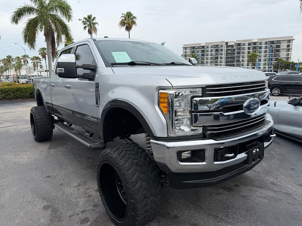 2017 Ford F-250 Super Duty Lariat