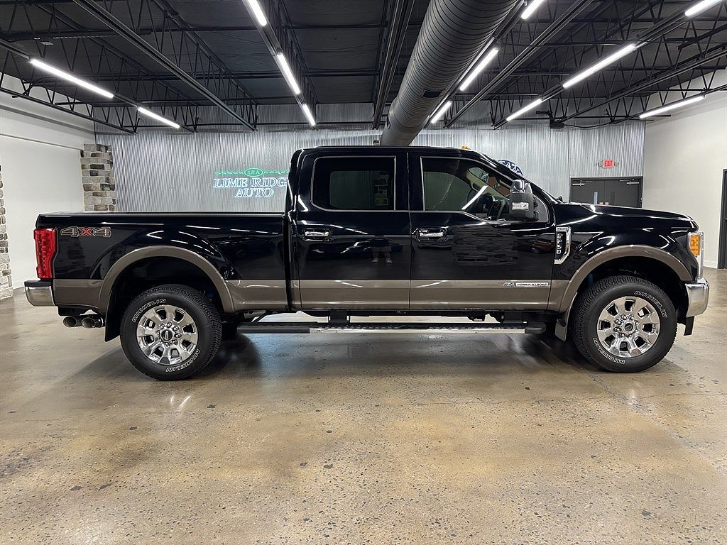 2017 Ford F-250 Super Duty Lariat