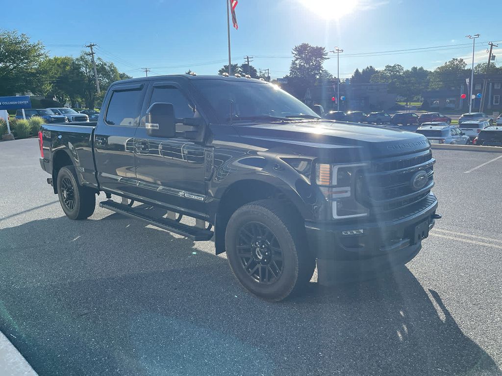2022 Ford F-250 Super Duty LARIAT