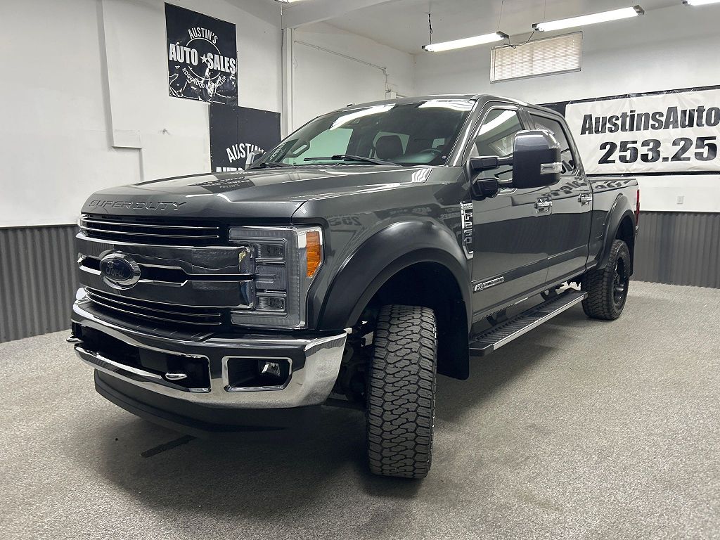 2017 Ford F-250 Super Duty Lariat