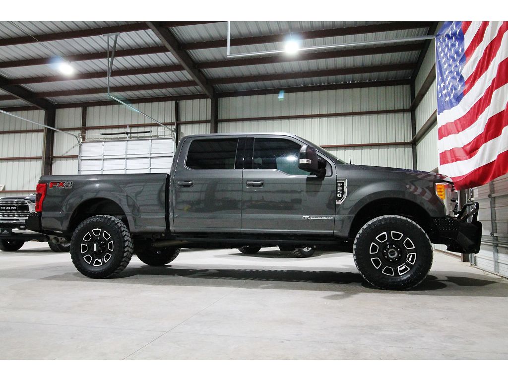 2017 Ford F-250 Super Duty Lariat