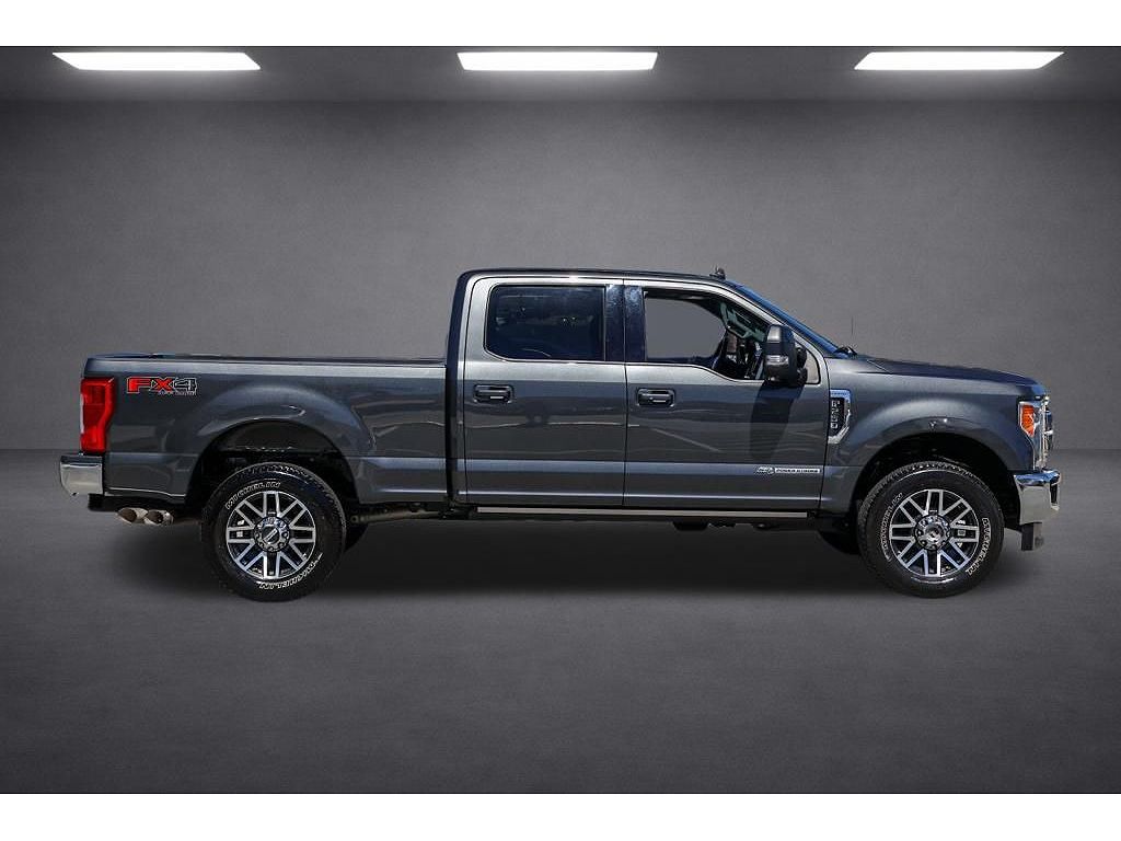 2019 Ford F-250 Super Duty Lariat
