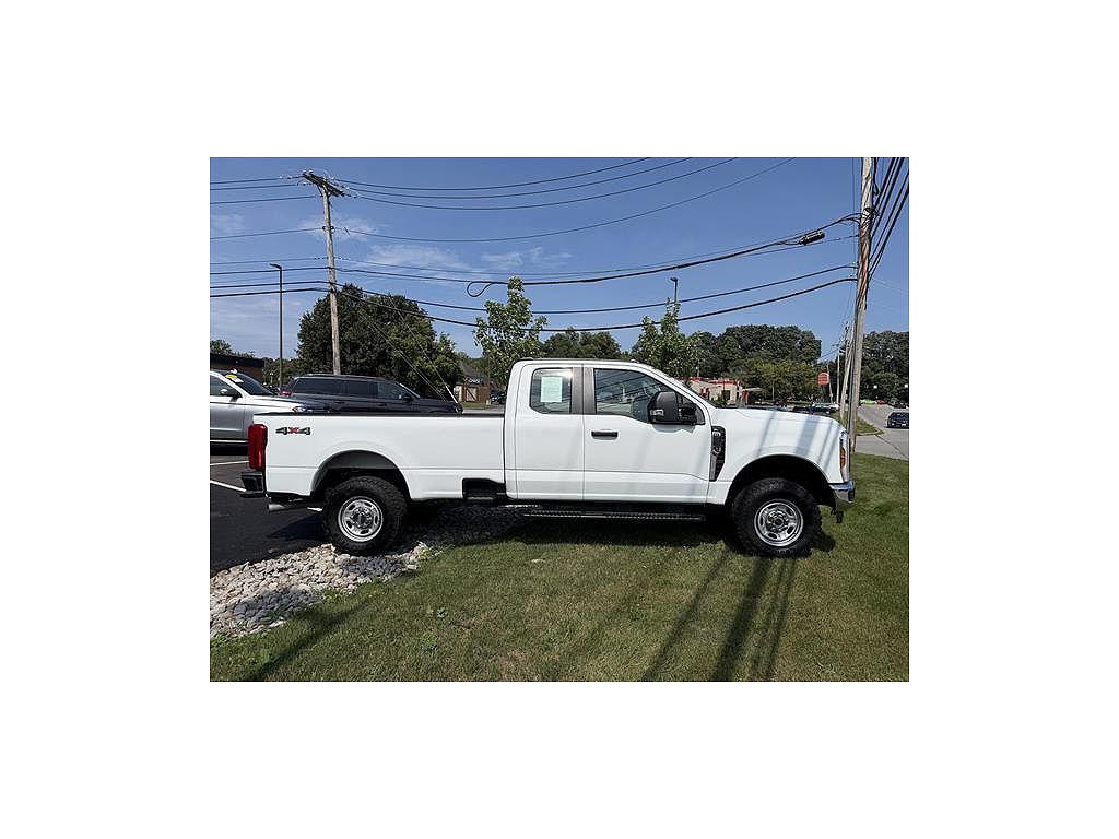 2025 Ford F-250 XLT