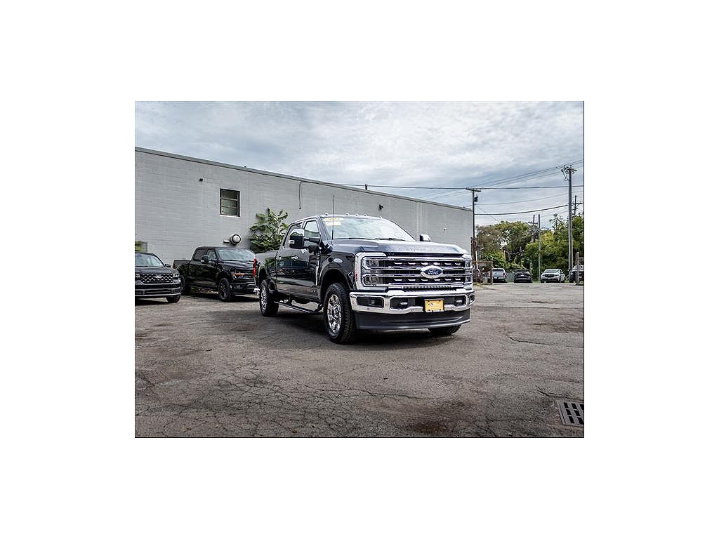 2023 Ford Super Duty F-250 SRW LARIAT