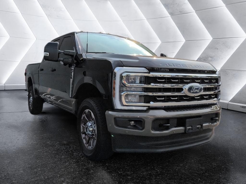 2026 Ford F-250 Platinum