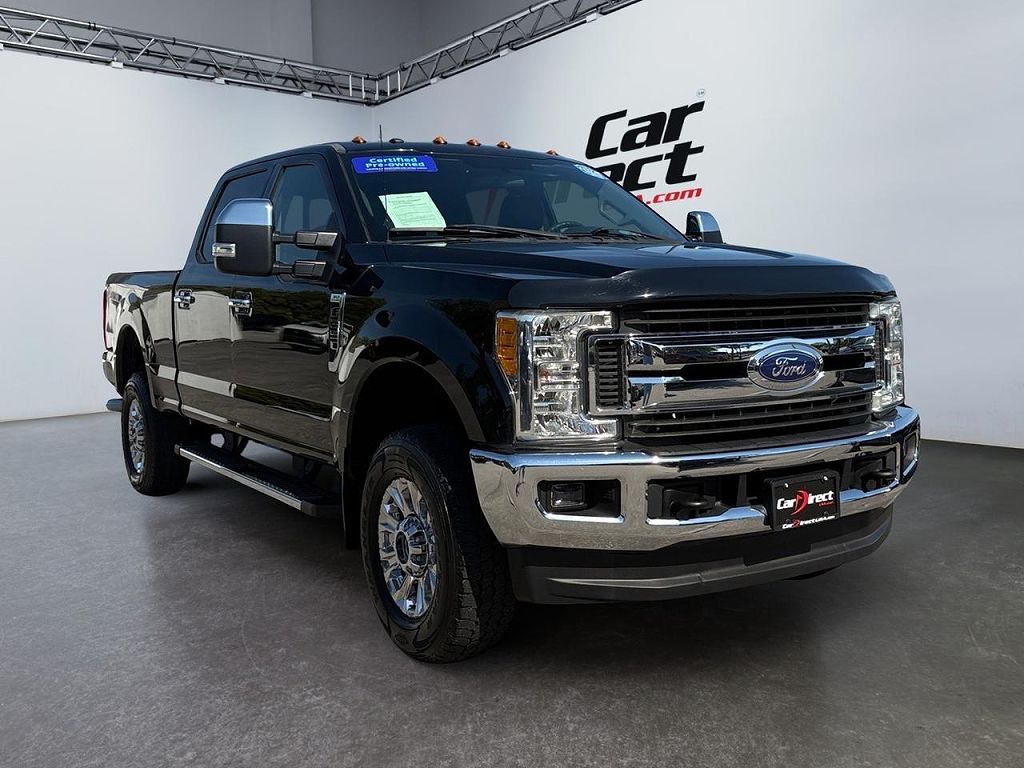 2017 Ford F-350 Super Duty XLT