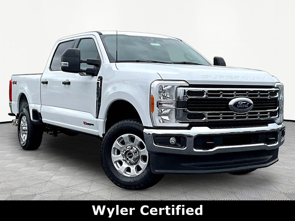 2023 Ford F-350 Platinum